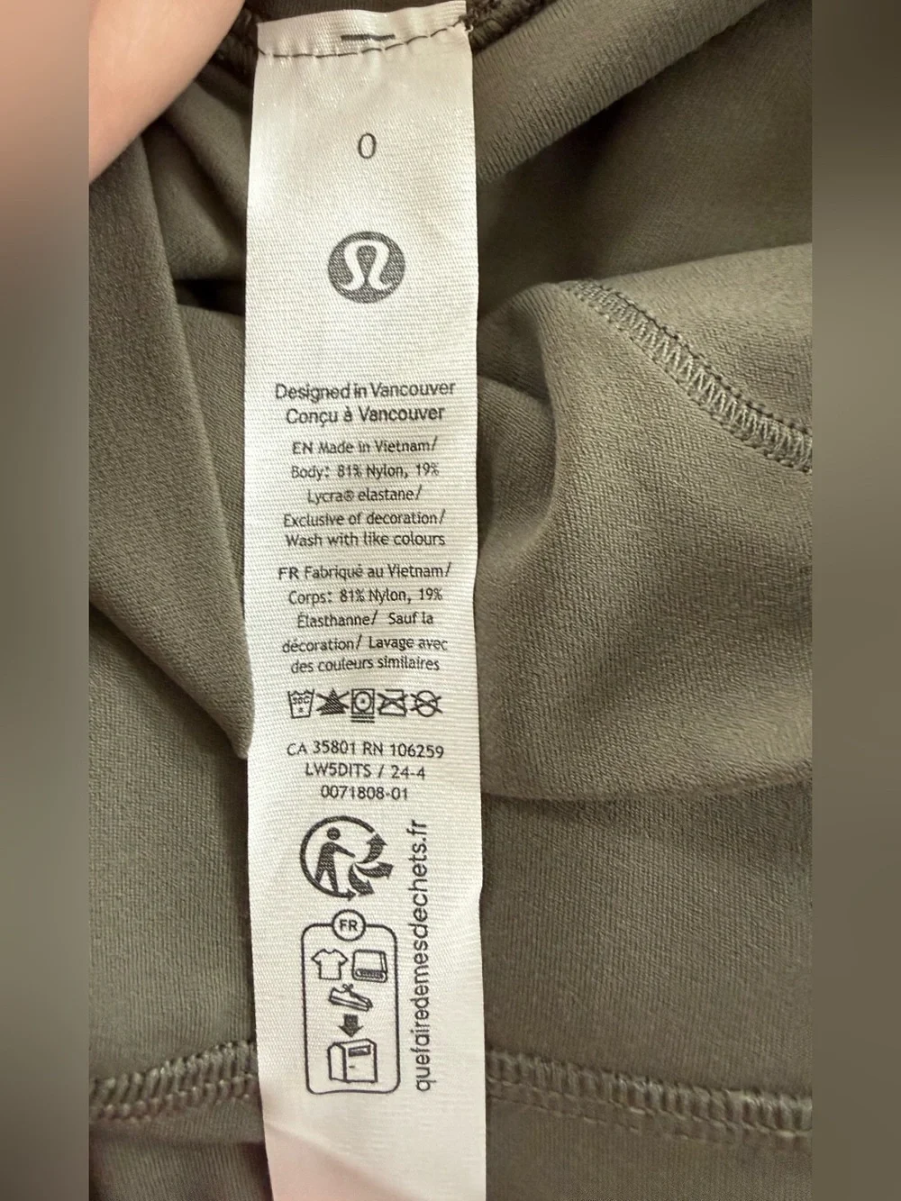 Lululemon Athletica NWT Army Green Align 28” HR Leggings